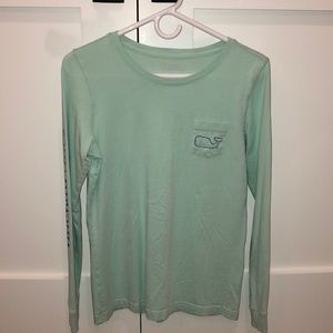 New without tags Vineyard Vines Green Longsleeve
